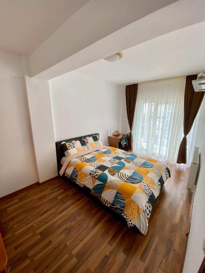 Cozy Apartment 2 Bedroom Private Parking Kluż-Napoka Zewnętrze zdjęcie